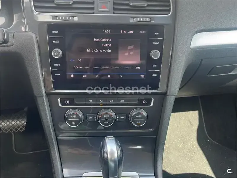 Usado VW Golf VII Advance 115 CV (84 kW) 2017 Blanco Berlina