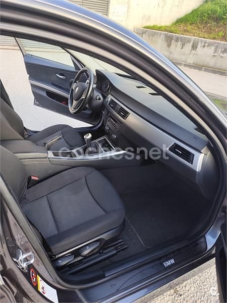 Usado BMW 320 163 CV (119 kW) 2007 Gris / plata Berlina