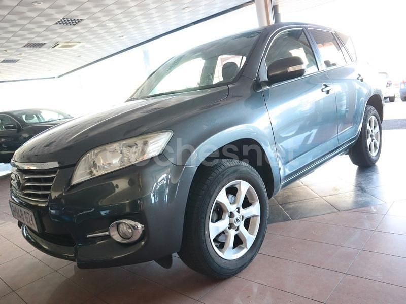 Usado Toyota RAV4 Advance 150 CV (110 kW) 2011 Gris / plata SUV
