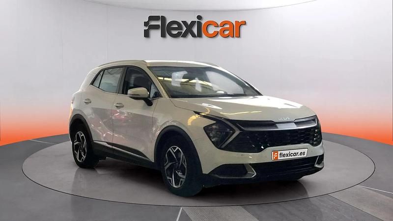 Usado Kia Sportage 136 CV (100 kW) 2023 Blanco SUV