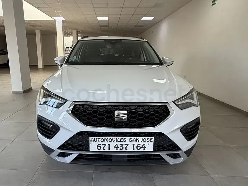 Usado Seat Ateca Style 116 CV (85 kW) 2022 Blanco SUV
