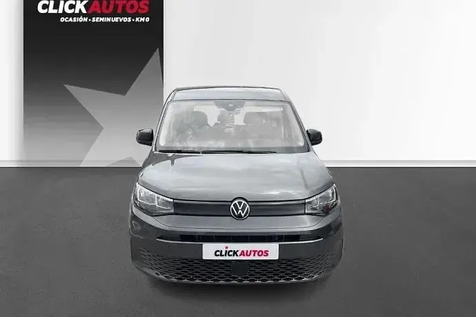 Usado VW Caddy 102 CV (75 kW) 2024 Gris Monovolumen
