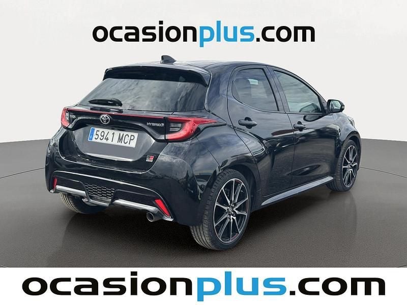 Usado Toyota Yaris Hybrid Sport 116 CV (85 kW) 2022 Negro Utilitario