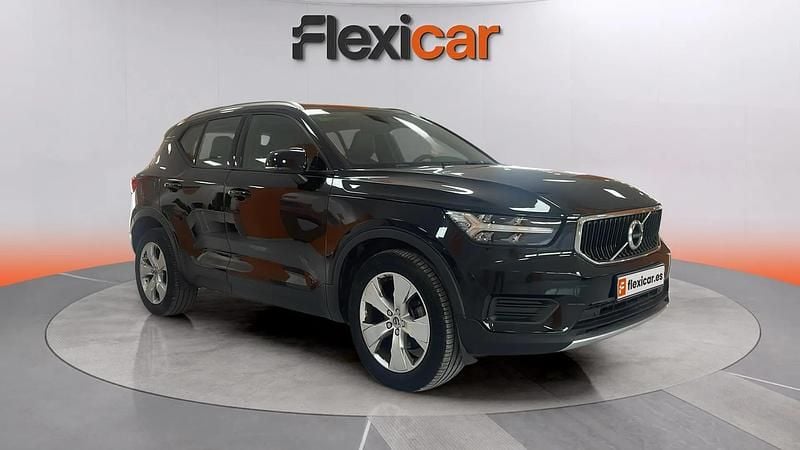 Usado Volvo XC40 Momentum 163 CV (119 kW) 2019 Negro SUV