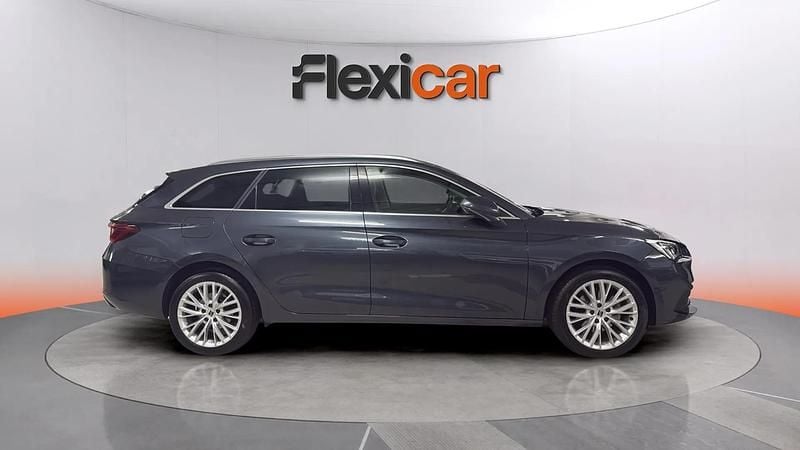 Usado Seat Leon XCELLENCE 150 CV (110 kW) 2021 Gris Familiar