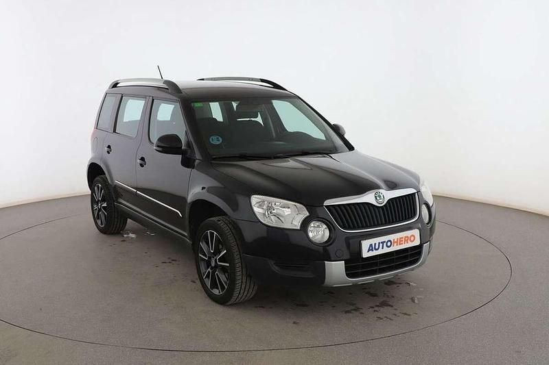 Negro Usado 2013 Skoda Yeti SUV | 10.999 € - Imagen 1/3