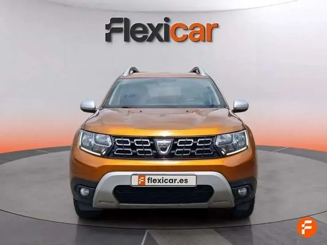 Usado Dacia Duster Comfort 116 CV (85 kW) 2020 Naranja SUV