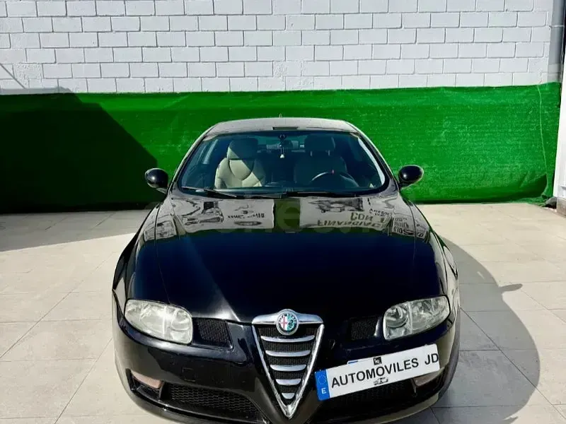 Usado Alfa Romeo GT Distinctive 150 CV (110 kW) 2005 Negro Coupe
