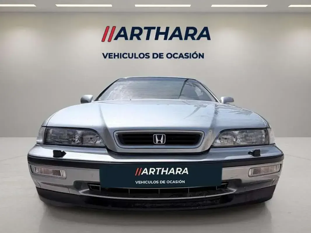 Usado Honda Legend 204 CV (150 kW) 1999 Gris Berlina