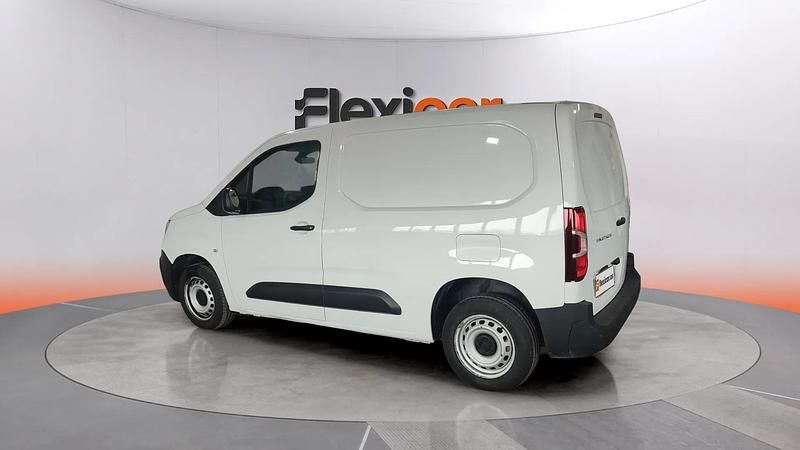 Usado Peugeot Partner Premium 110 CV (80 kW) 2021 Blanco Monovolumen