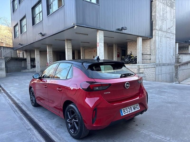 Usado Opel Corsa 100 CV (73 kW) 2023 Rojo Utilitario