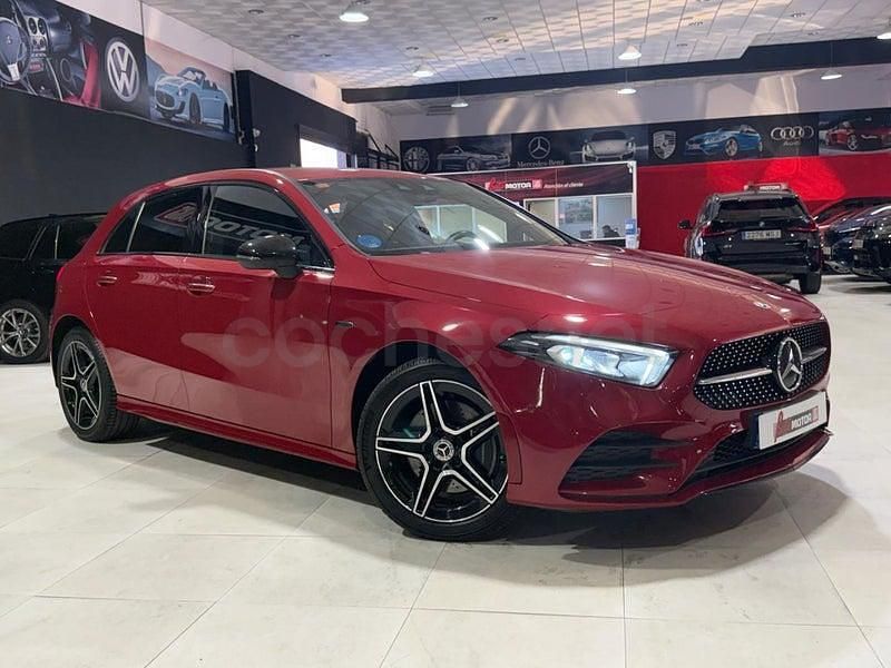 Usado Mercedes A250 218 CV (160 kW) 2022 Rojo Berlina