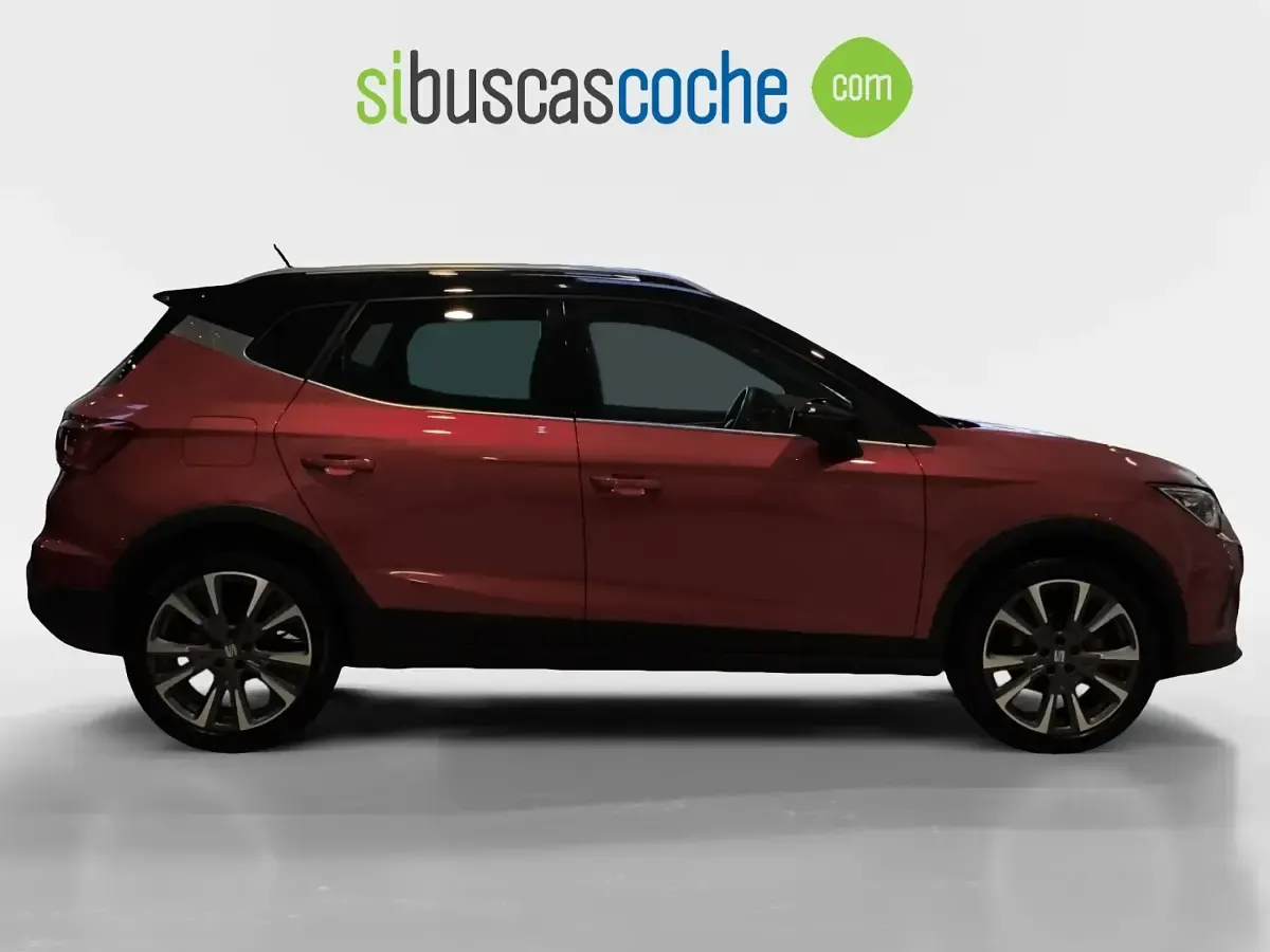 Usado Seat Arona FR 115 CV (84 kW) 2025 Rojo SUV