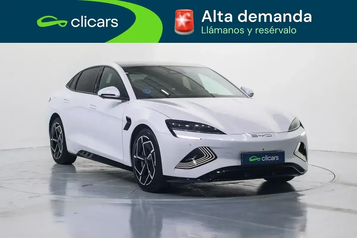 Usado BYD Seal Design 230 kW (313 CV) 2025 Blanco Berlina