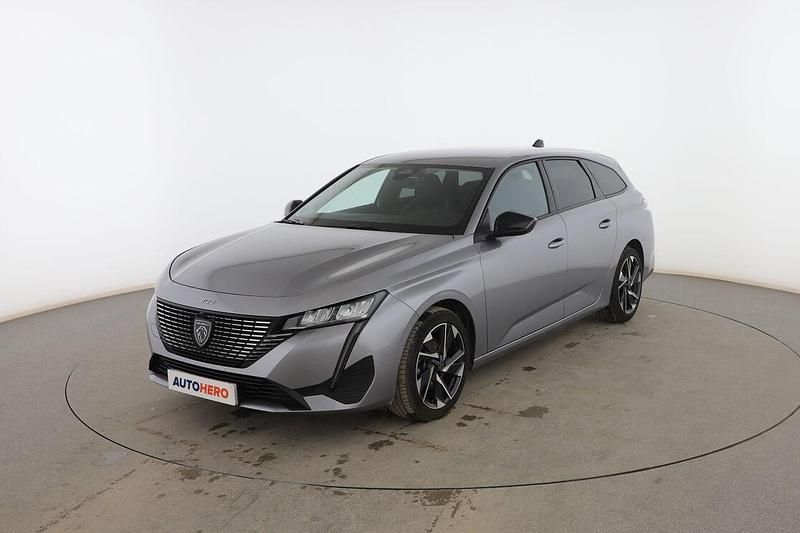Gris Usado 2023 Peugeot 308 SW Allure Familiar | 17.799 € (Caro) - Imagen 1/3