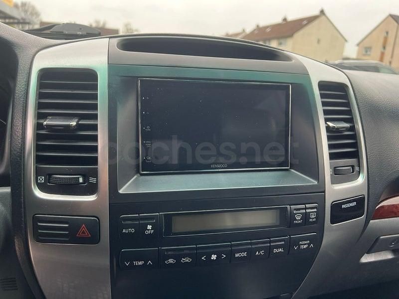 Usado Toyota Land Cruiser 173 CV (127 kW) 2008 Negro SUV