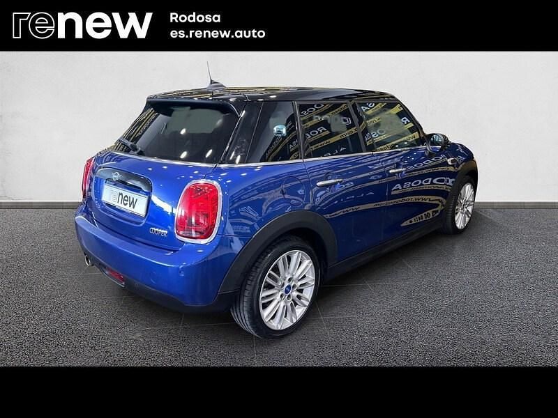 Usado Mini Cooper 136 CV (100 kW) 2019 Azul Utilitario