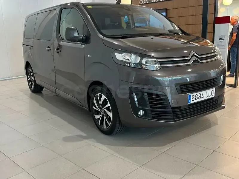 Usado Citroën Spacetourer Feel 177 CV (130 kW) 2021 Gris / plata Monovolumen