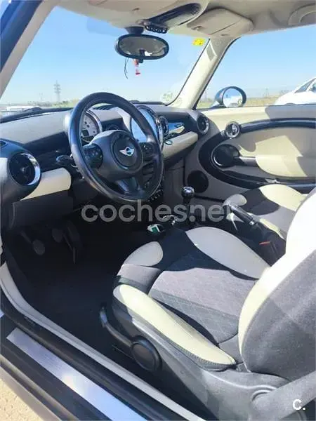 Usado Mini Cooper D Clubman 150 CV (110 kW) 2015 Gris / plata Familiar