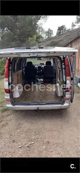 Usado Mercedes Viano 150 CV (110 kW) 2004 Gris / plata Monovolumen