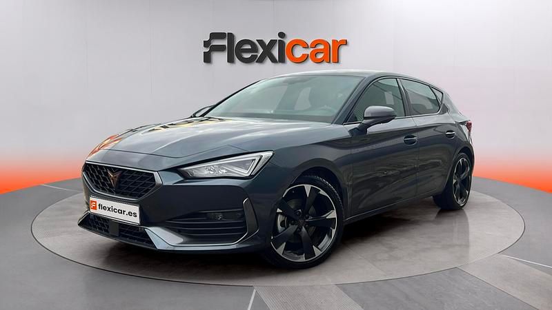 Usado Cupra Leon 150 CV (110 kW) 2022 Gris Berlina
