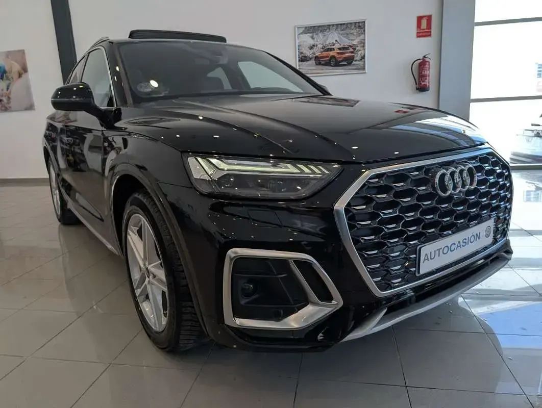 Usado Audi Q5 Sportback S-Line 163 CV (119 kW) 2022 Negro SUV