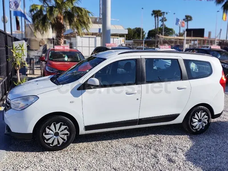 Usado Dacia Lodgy Lauréate 115 CV (84 kW) 2014 Blanco Monovolumen
