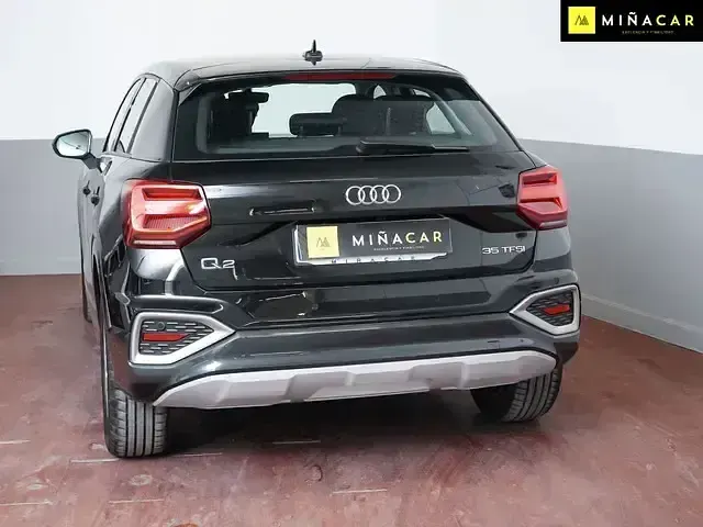 Usado Audi Q2 Advanced Plus 150 CV (110 kW) 2024 Negro SUV