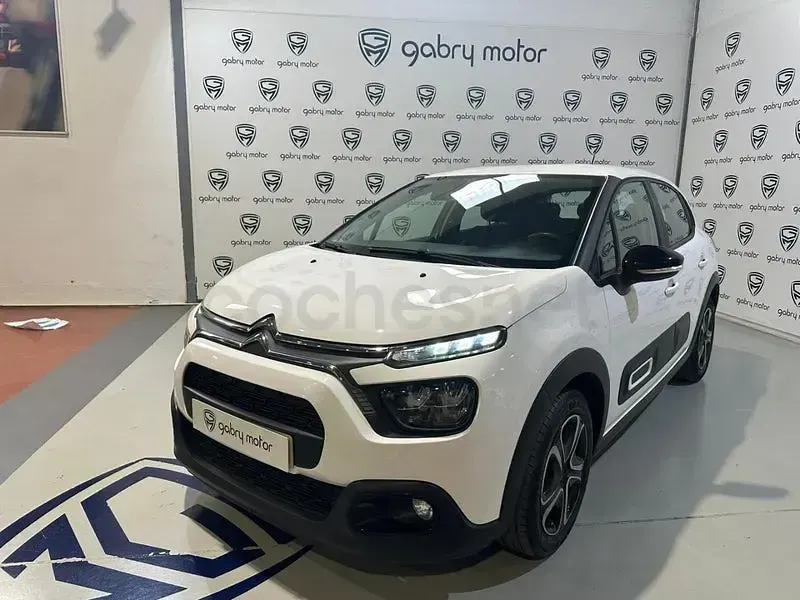 Usado Citroën C3 Shine 102 CV (75 kW) 2021 Blanco Utilitario