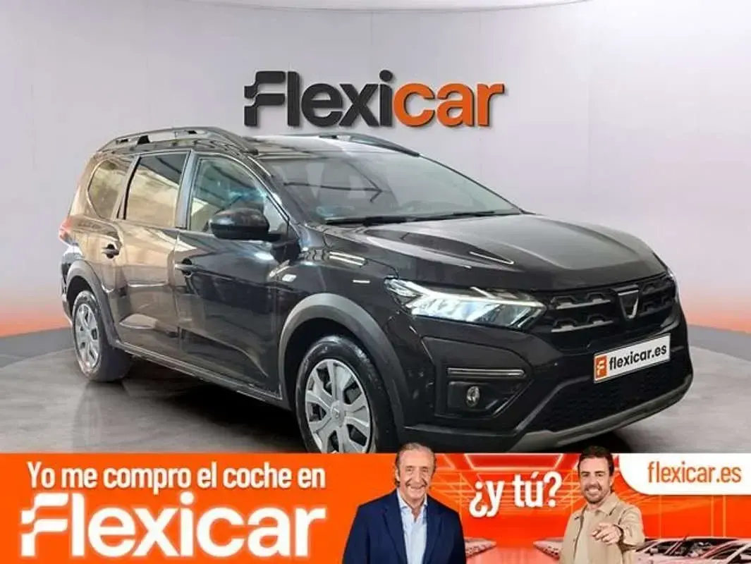Usado Dacia Jogger Comfort 101 CV (74 kW) 2022 Monovolumen