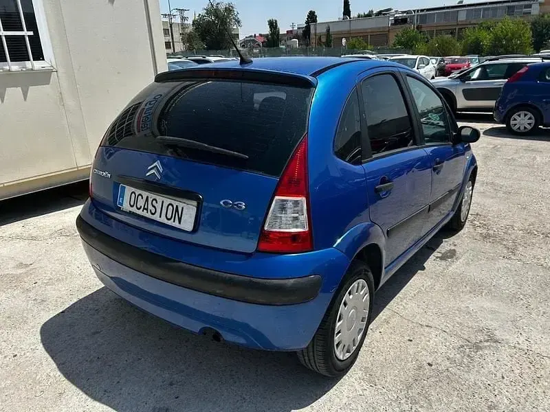 Usado Citroën C3 90 CV (66 kW) 2007 Azul Berlina