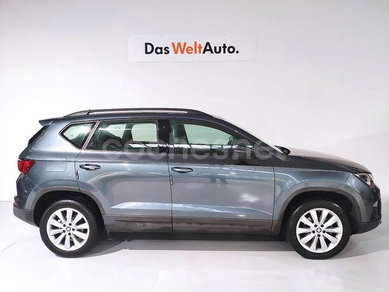 Usado Seat Ateca Style 115 CV (84 kW) 2018 Gris / plata SUV