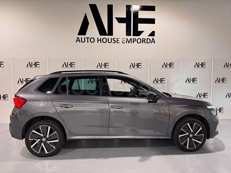 Usado Skoda Kamiq Sport 150 CV (110 kW) 2024 Gris / plata SUV