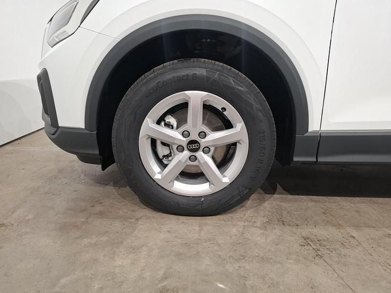 Usado Audi Q2 116 CV (85 kW) 2026 Blanco arkona SUV
