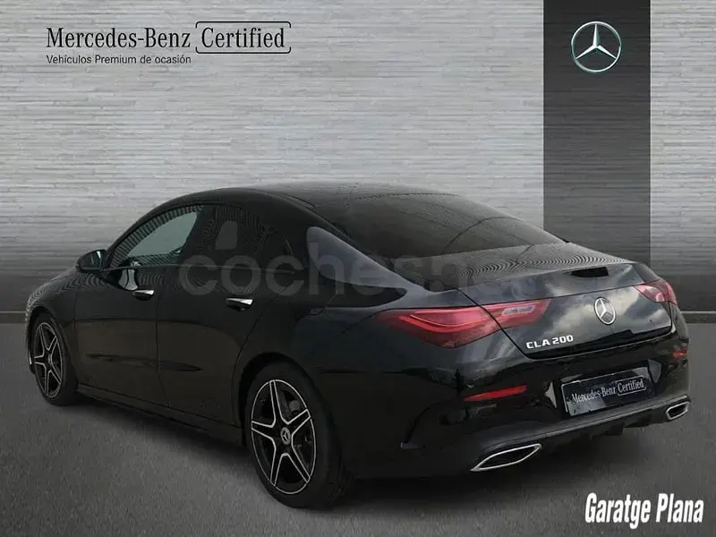 Usado Mercedes CLA200 163 CV (119 kW) 2025 Negro Berlina