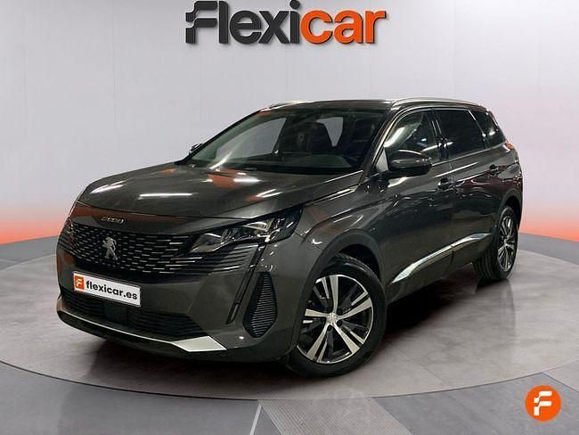 Usado Peugeot 5008 Allure 130 CV (95 kW) 2021 Gris SUV