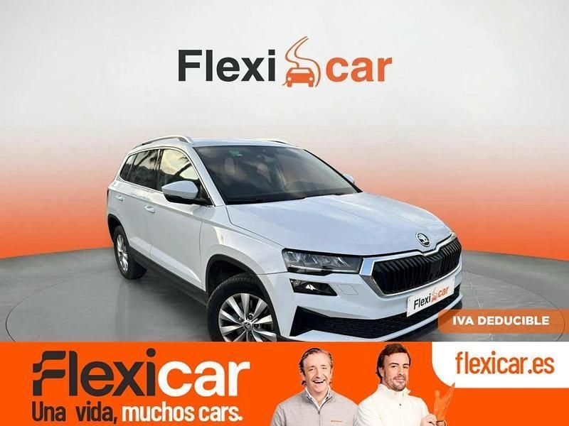 Blanco Usado 2023 Skoda Karoq Ambition SUV | 21.790 € (Precio justo) - Imagen 1/4