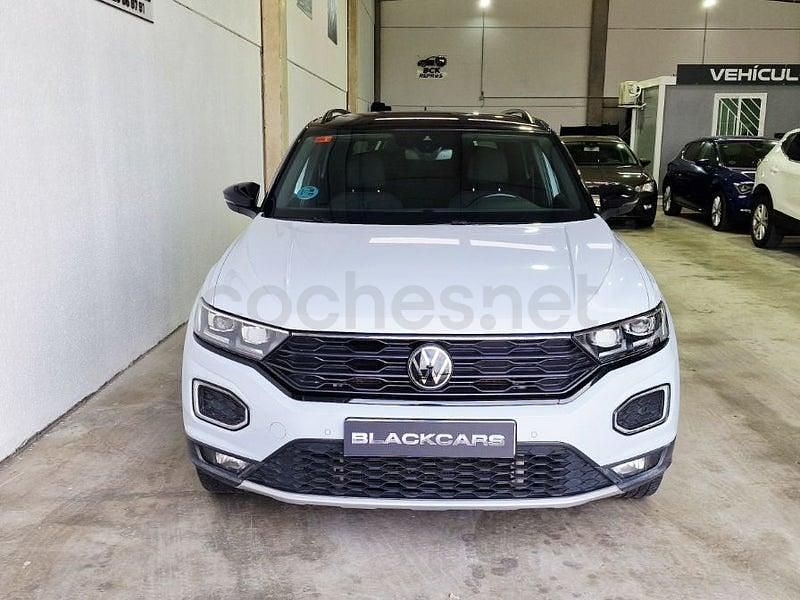 Usado VW T-Roc Sportline 150 CV (110 kW) 2021 Gris / plata SUV