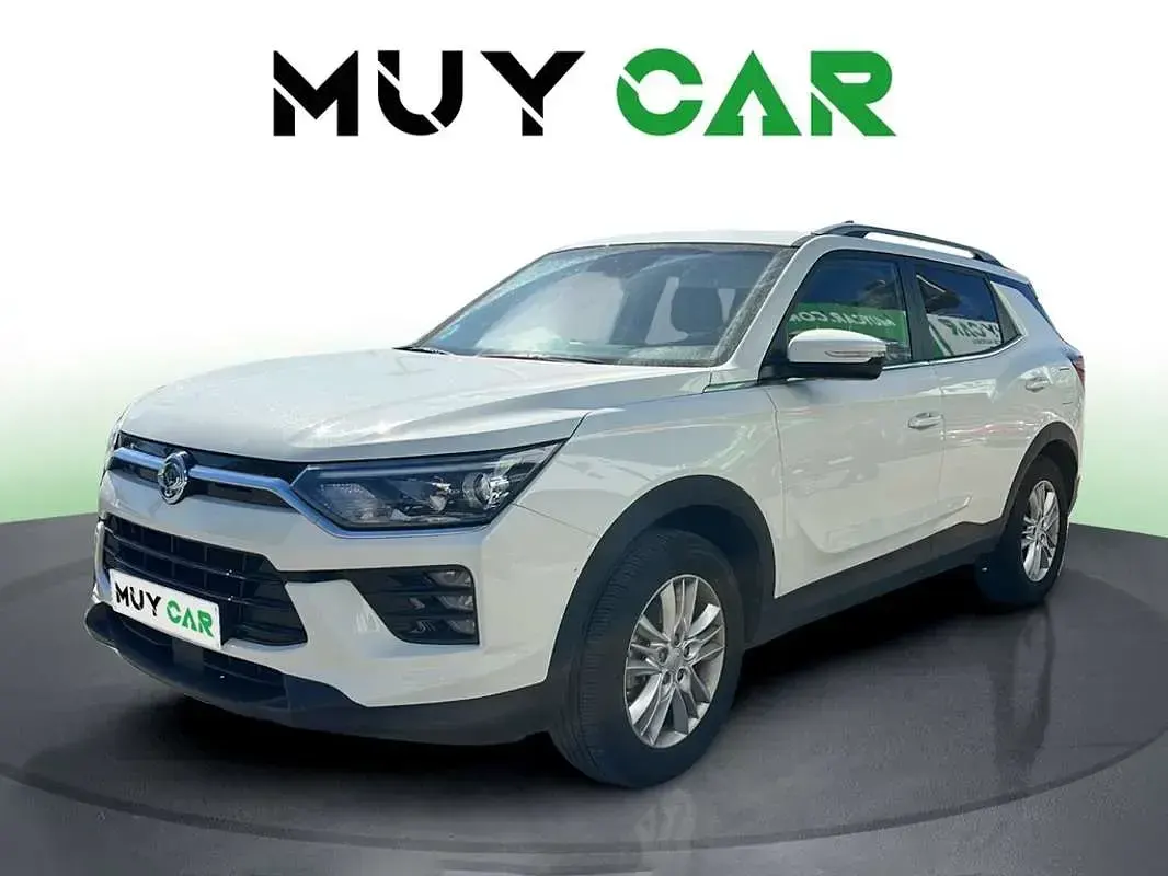 Usado SsangYong Korando 148 CV (108 kW) 2022 Blanco SUV