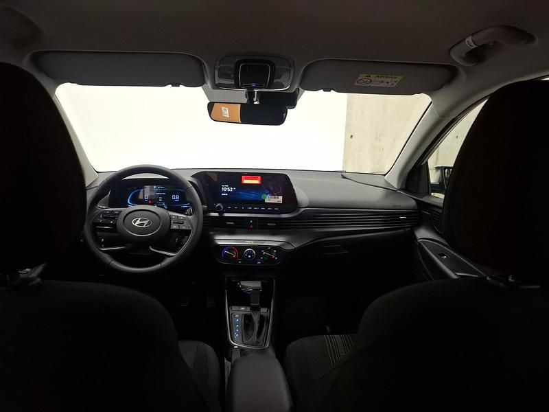 Nuevo Hyundai i20 100 CV (73 kW) 2025 Gris lumen Utilitario