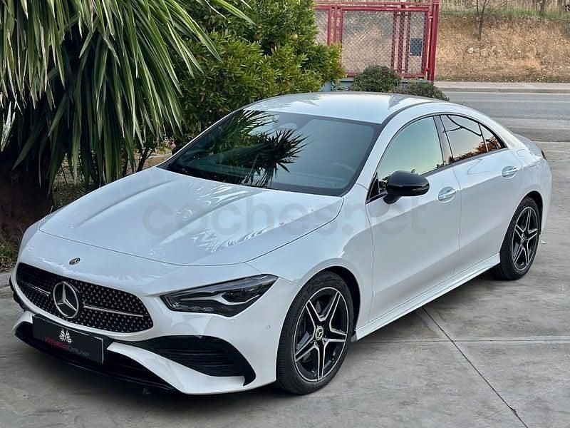 Usado Mercedes CLA220 190 CV (139 kW) 2025 Blanco Berlina
