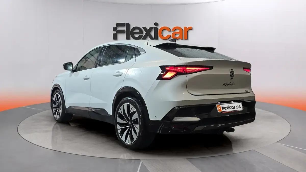 Usado Renault Rafale Techno 200 CV (147 kW) 2025 Blanco SUV