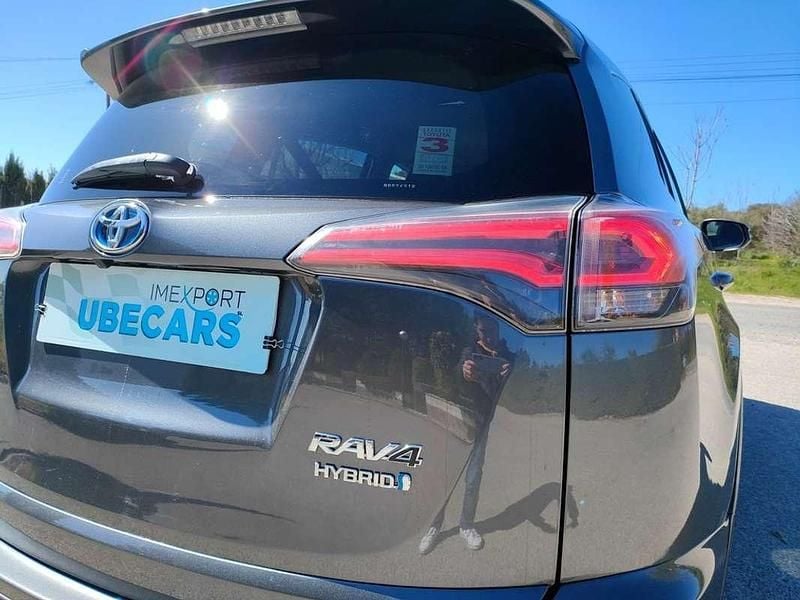 Usado Toyota RAV4 Hybrid 197 CV (144 kW) 2018 Gris SUV