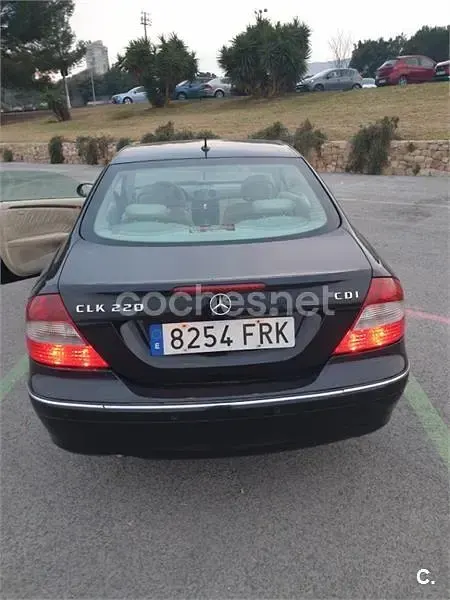 Usado Mercedes CLK220 Elegance 150 CV (110 kW) 2007 Negro Coupe
