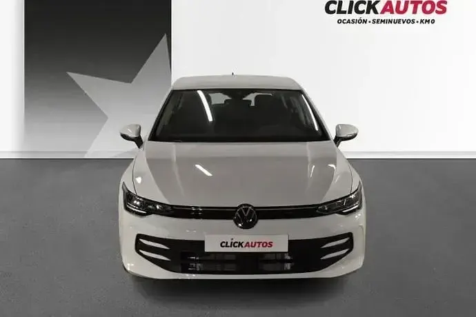 Usado VW Golf VIII 115 CV (84 kW) 2025 Negro