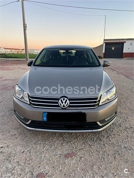 Occasion VW Passat Advance 140 ch (102 kW) 2013 Beige Berline