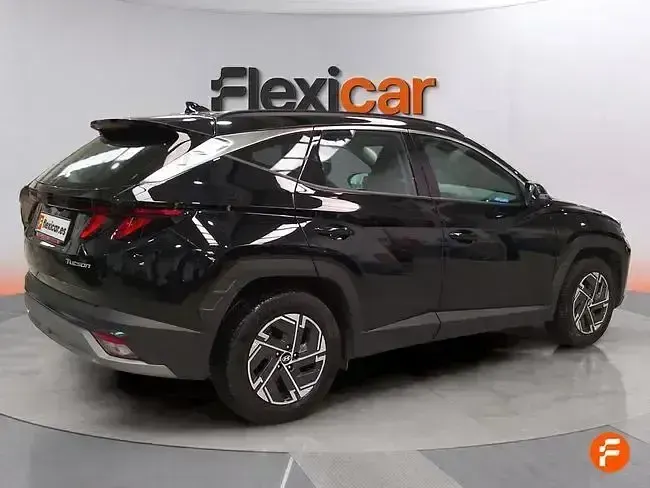 Usado Hyundai Tucson 160 CV (117 kW) 2025 Negro SUV