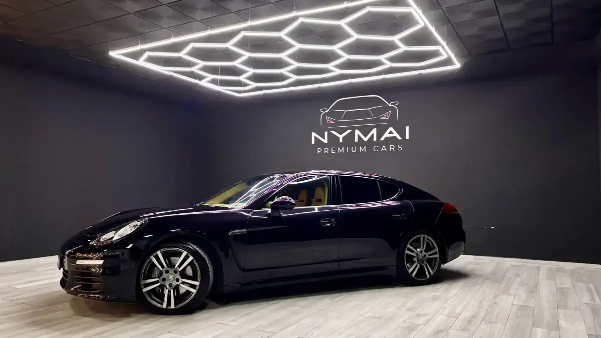 Usado Porsche Panamera 250 CV (183 kW) 2013 Negro Utilitario
