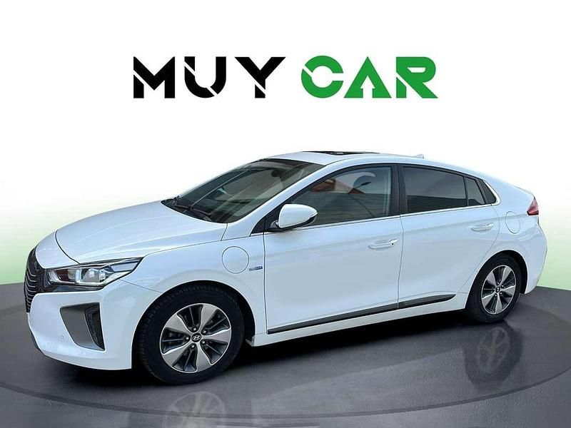 Usado Hyundai Ioniq Style 141 CV (103 kW) 2018 Blanco Utilitario
