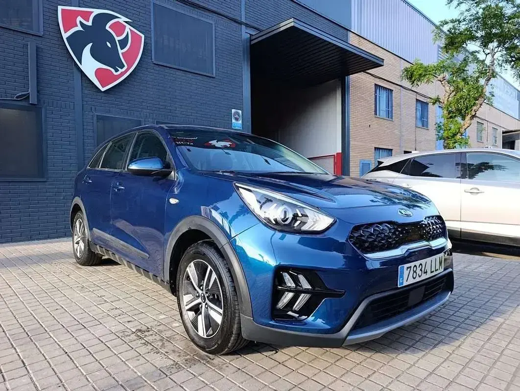 Usado Kia Niro 141 CV (103 kW) 2020 Azul SUV